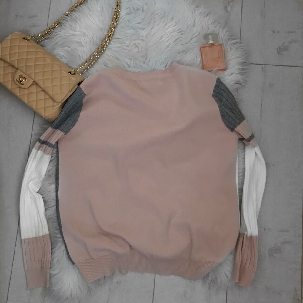 Winter Contrast Color Sweater - Picture 8 of 8